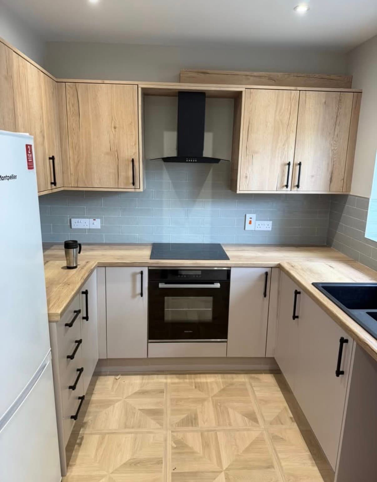 U-Shaped Bespoke Kitchen - Rental Renovation